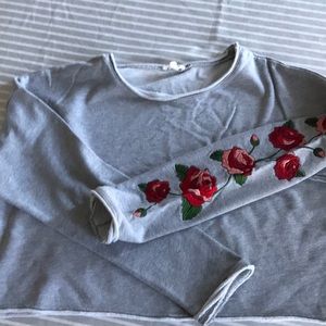 Gray with rose appliqué crop sweatshirt